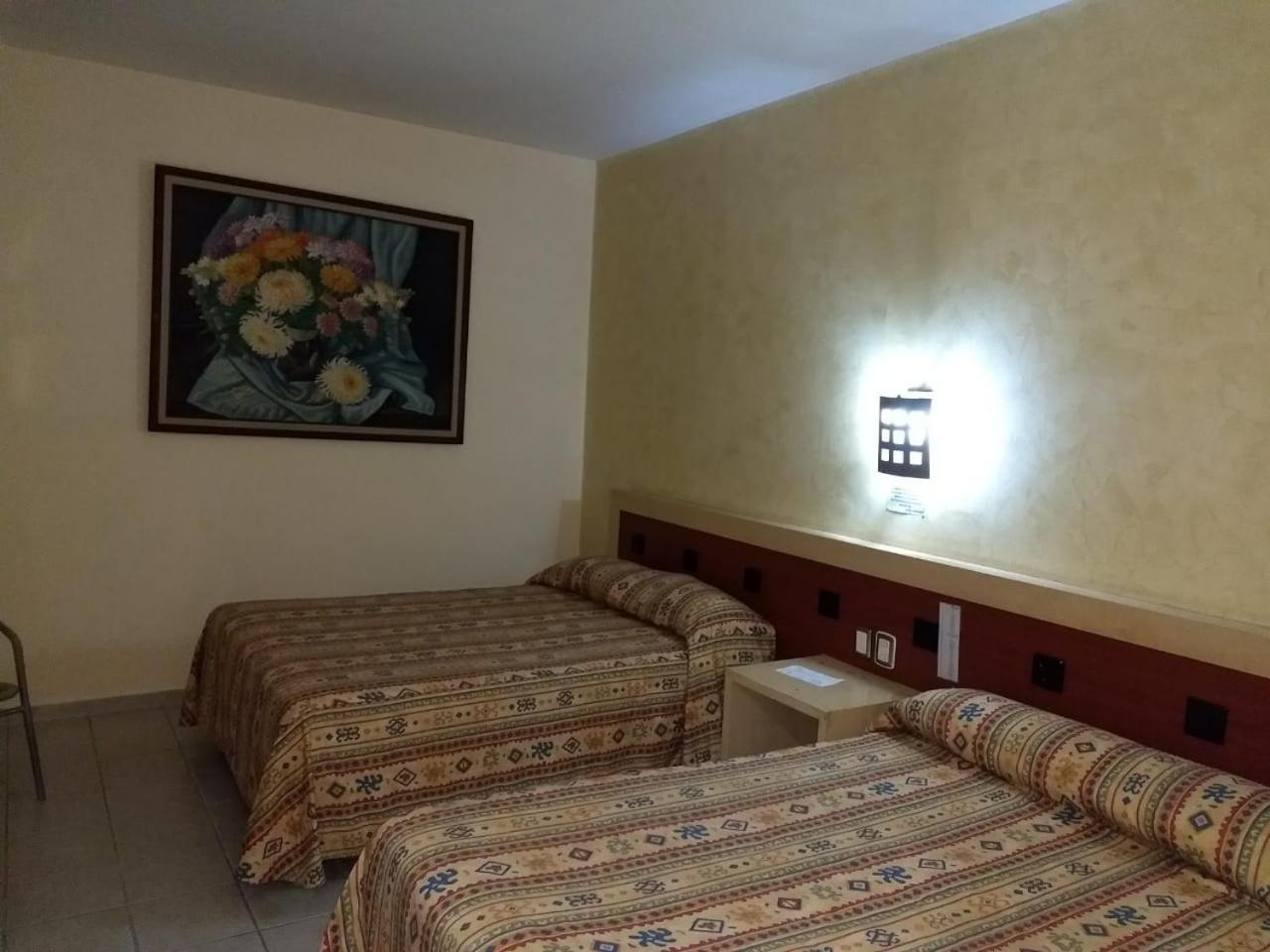 Hotel Montreal